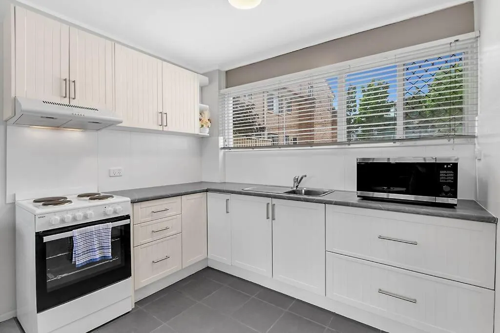 Gold Coast Waterfront Townhouse Broadbeach Waters 0*, Gold Coast Australia